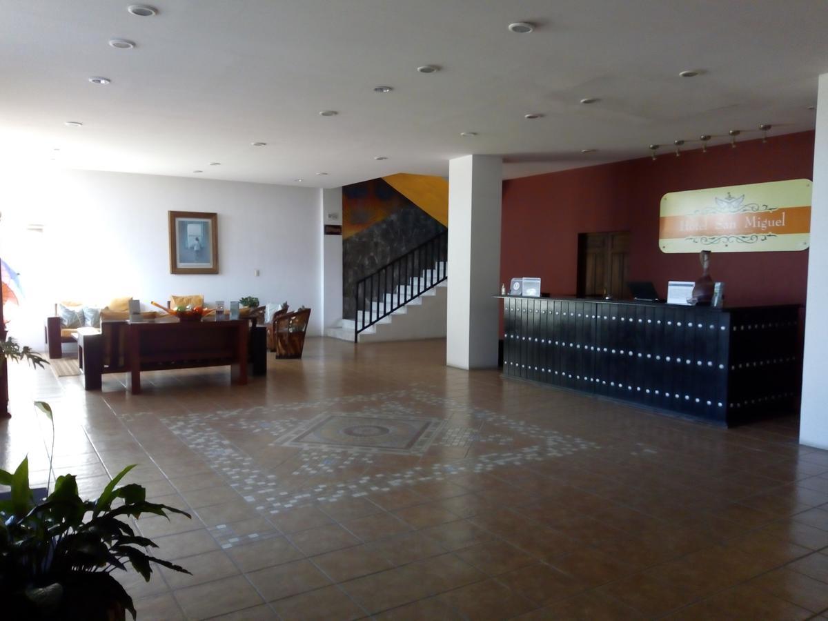 Hotel San Miguel Pénjamo エクステリア 写真